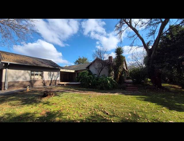 5 BEDROOM HOUSE FOR SALE IN ELDORAIGNE